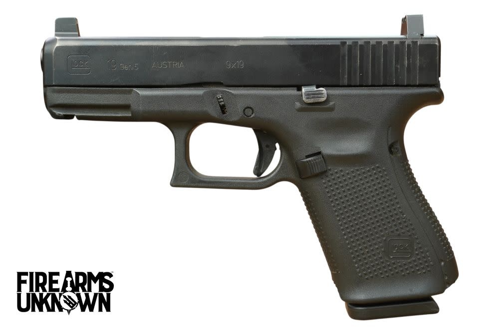 Glock, 19 Gen 5, 9mm, 4", BLK, (3) 15RD, Pistol (USED)