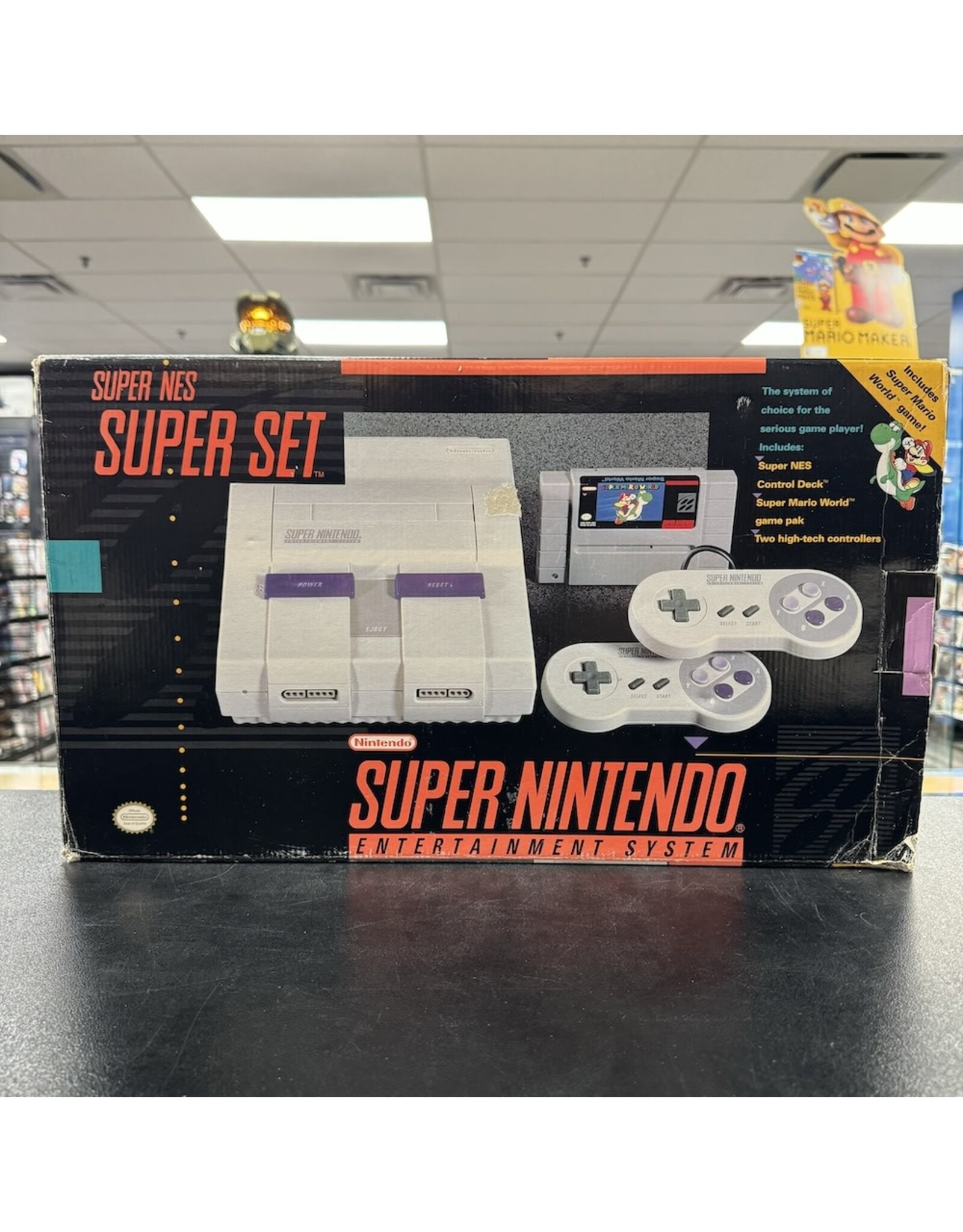Super Nintendo Super Nintendo Super Set (With Super Mario World) (CiB, Heavily Damaged Box, Cosmetic Damage to Console)