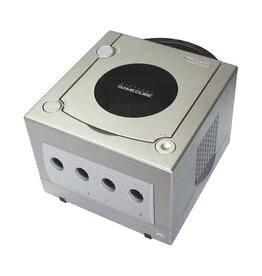Gamecube GameCube Digital AV Out Console - Platinum, New 3rd Party Controller (Used)