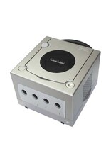 Gamecube GameCube Digital AV Out Console - Platinum, New 3rd Party Controller (Used, Cosmetic Damage)
