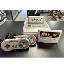 Super Famicom with 2 Controllers, Final Fantasy IV, and Street Fighter II (Used)
