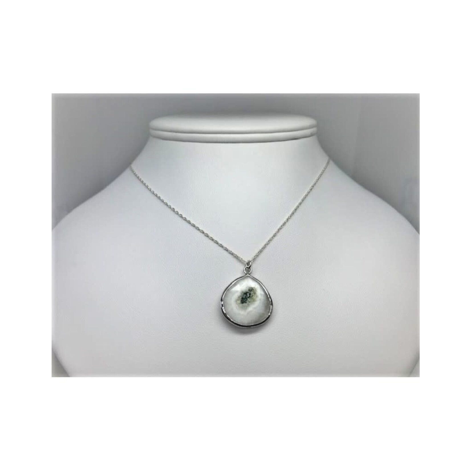 Solar Quartz Pendant Necklace - Silver