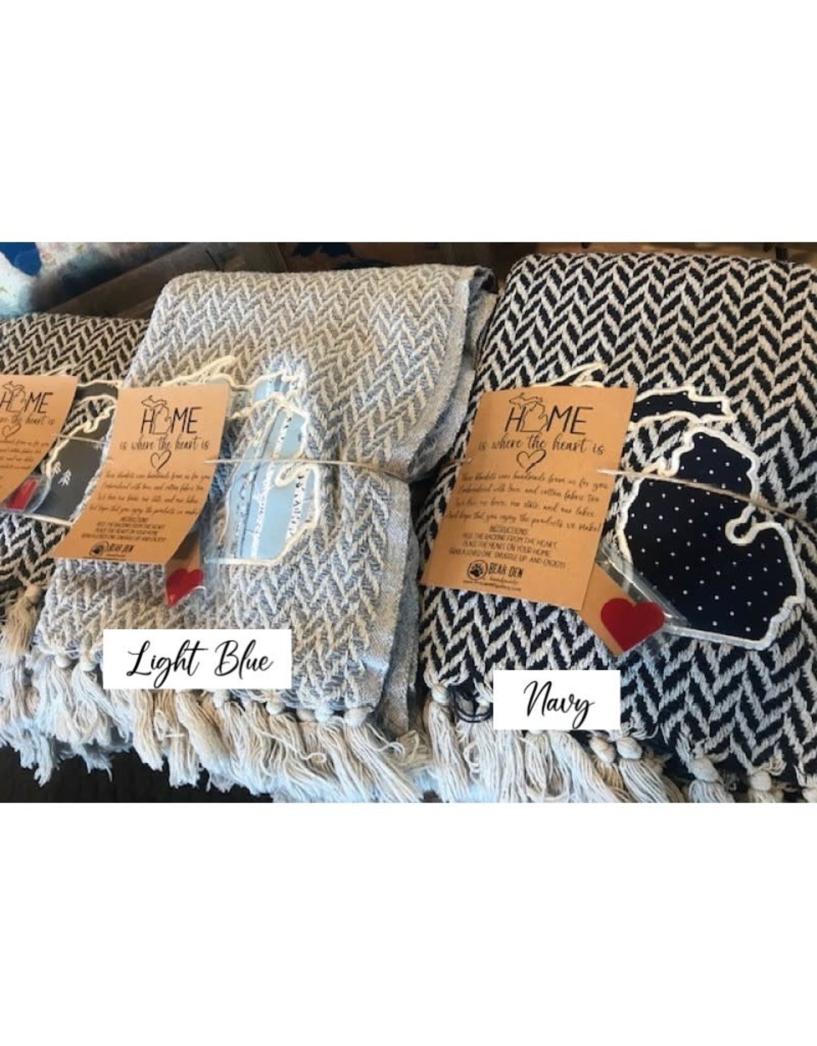 Bear Den Handmade Home is Where the Heart is - Knit Blanket - Light Blue/Birch