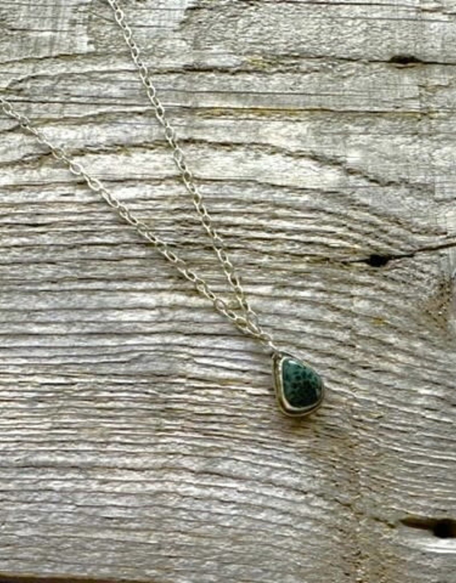 Sterling Silver Necklace - Isle Royal Greenstone 18-20''