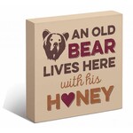 An Old Bear Lives Here Box Art Sign