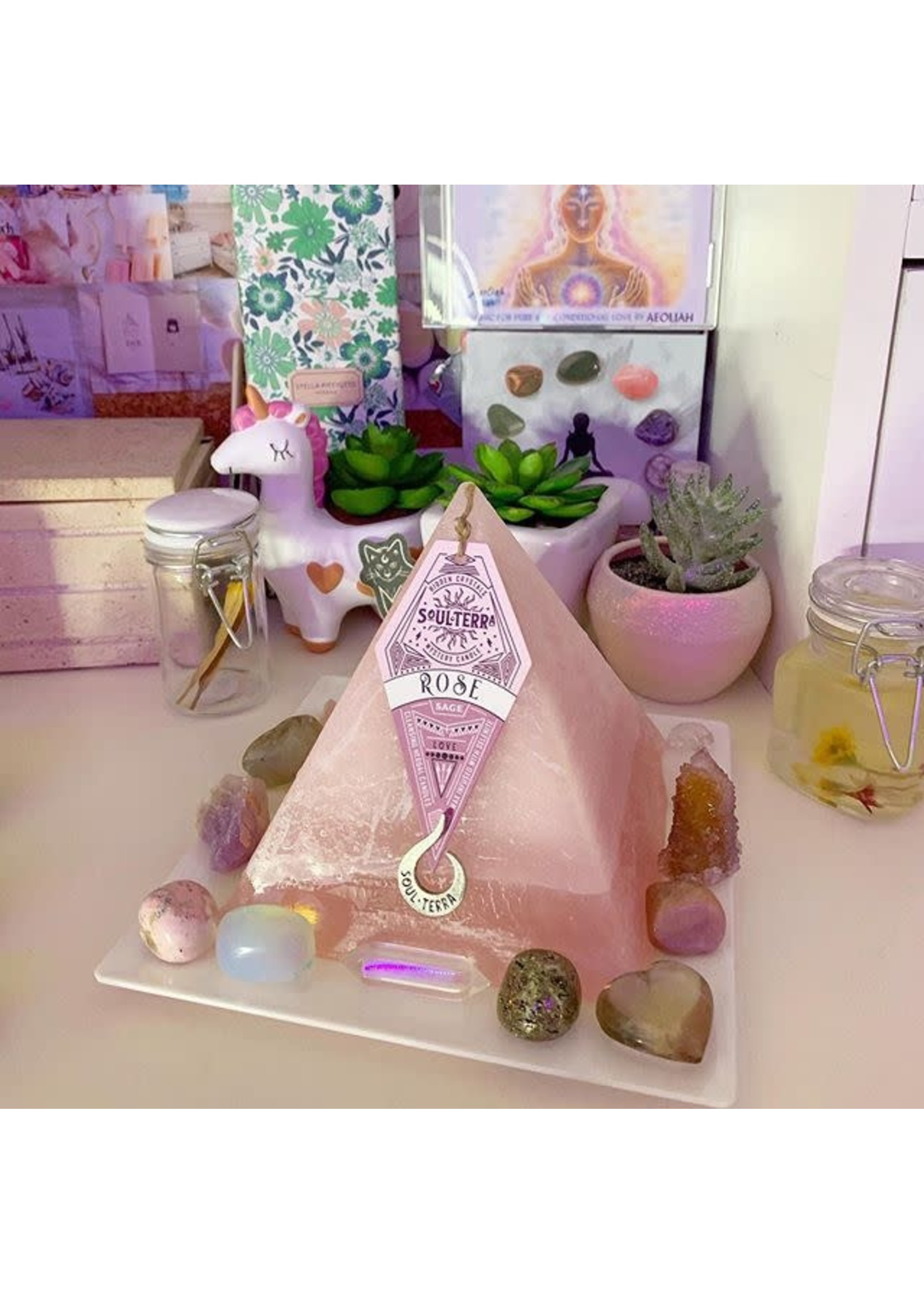 Soul-Terra Pyramid Candles