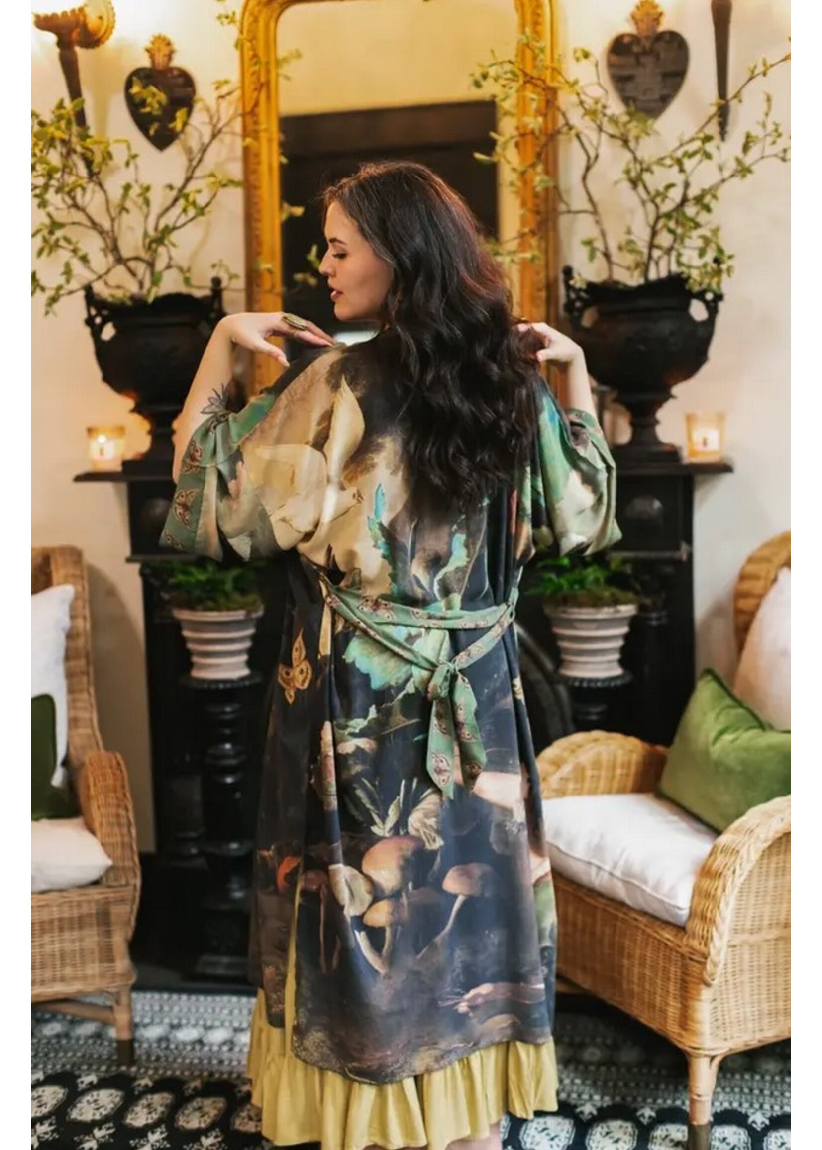 Market Of Stars Heartwork Artisan Kimono Robe