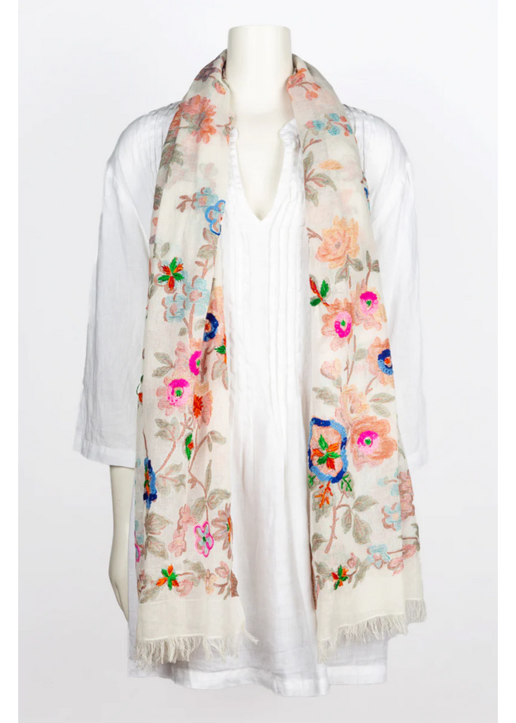 Dolma Cleo Embroidered Wrap