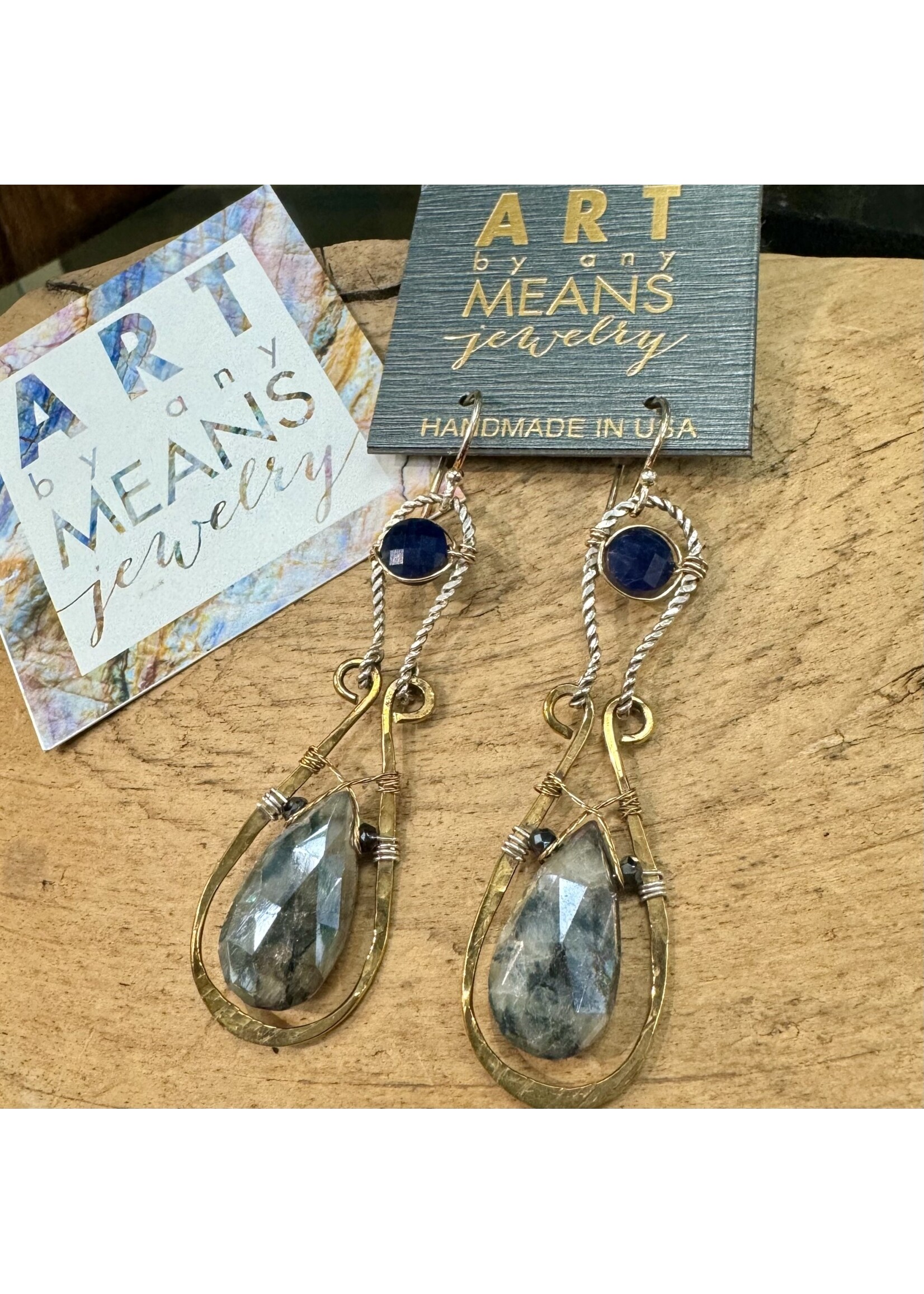 ABAM Earrings Indigo Natural Facet Sapphire w/ Lapis