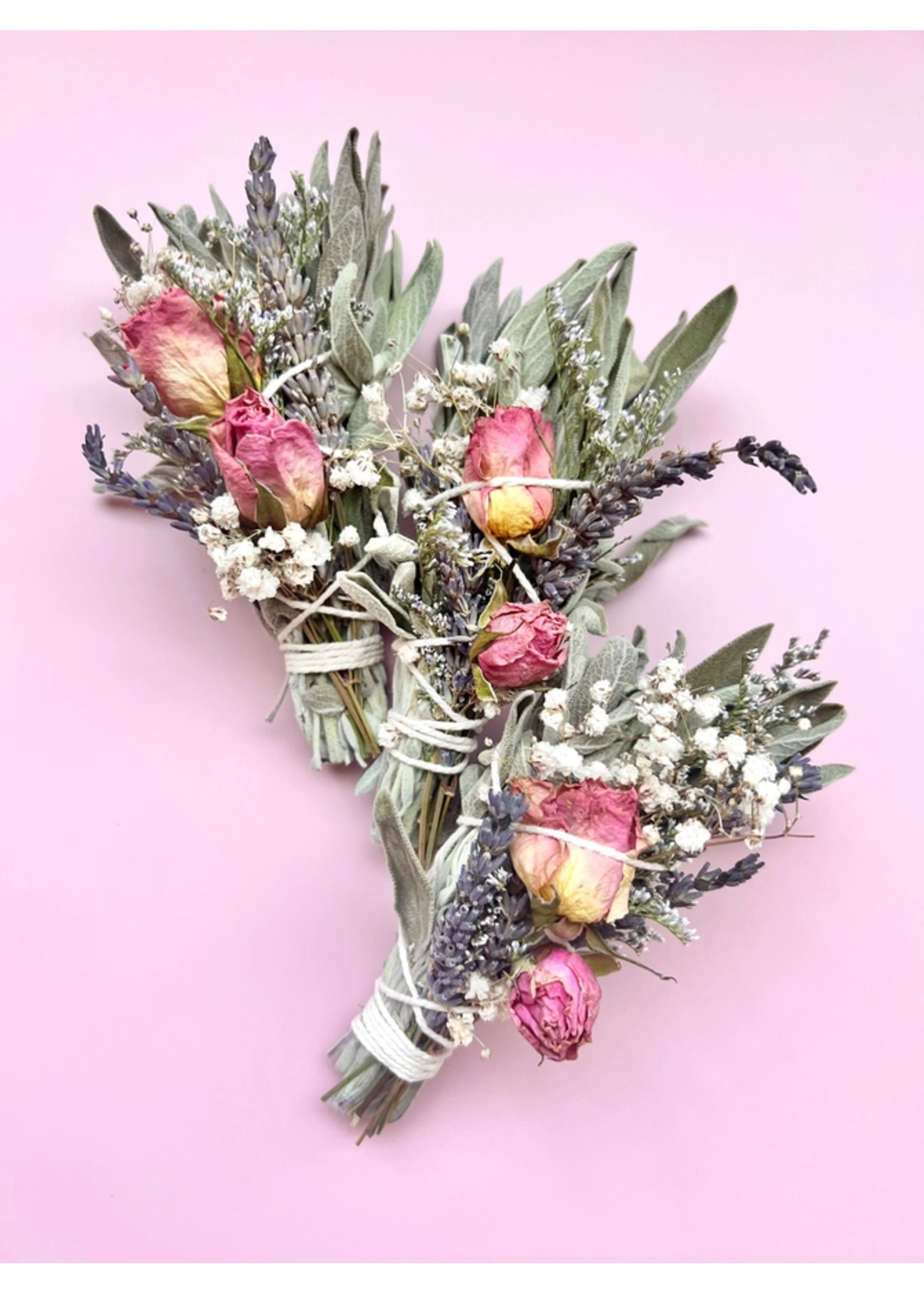 MAGIC RITUALS Smoke Cleansing Mini Sage Smudge Bundle