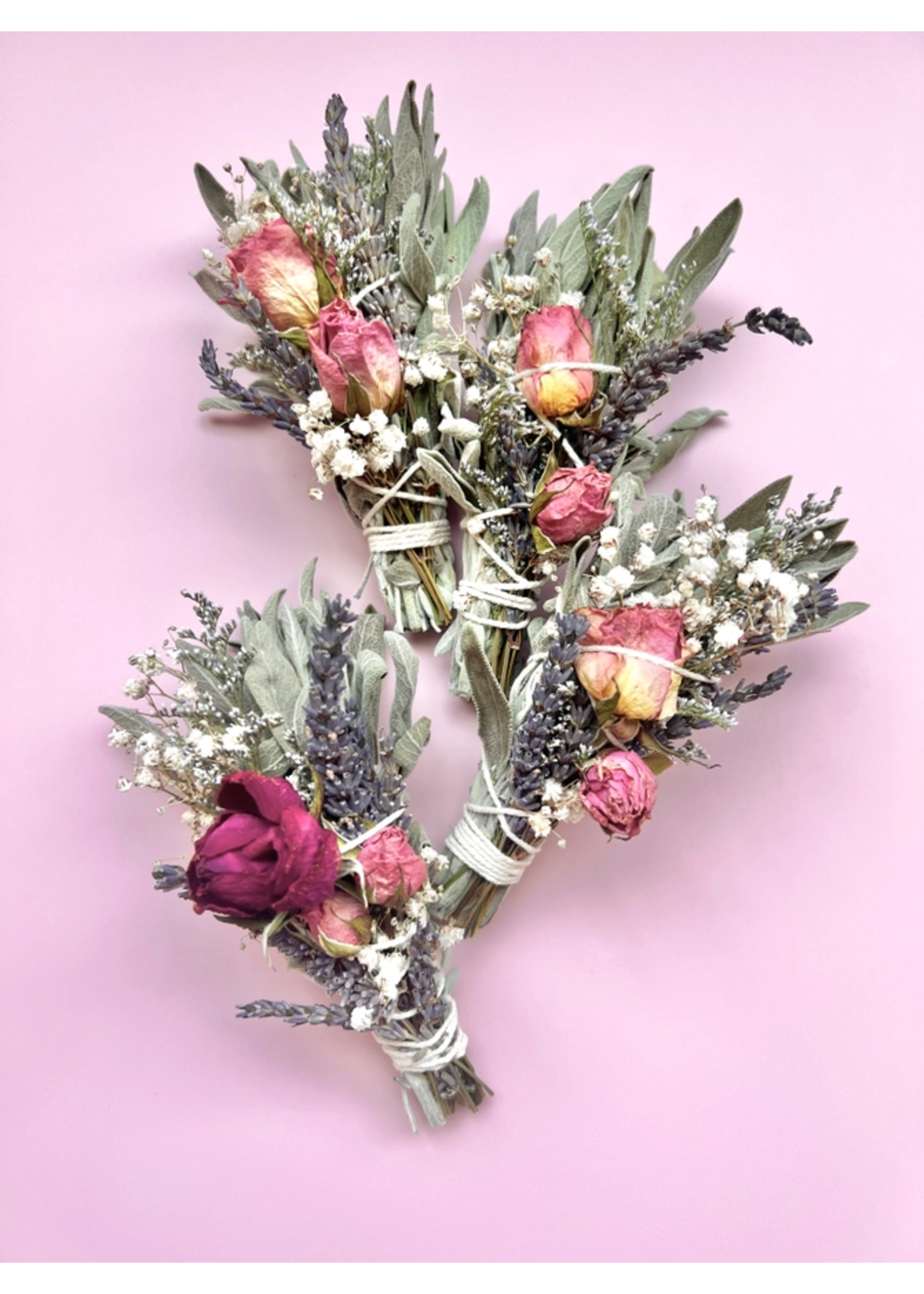 MAGIC RITUALS Smoke Cleansing Mini Sage Smudge Bundle