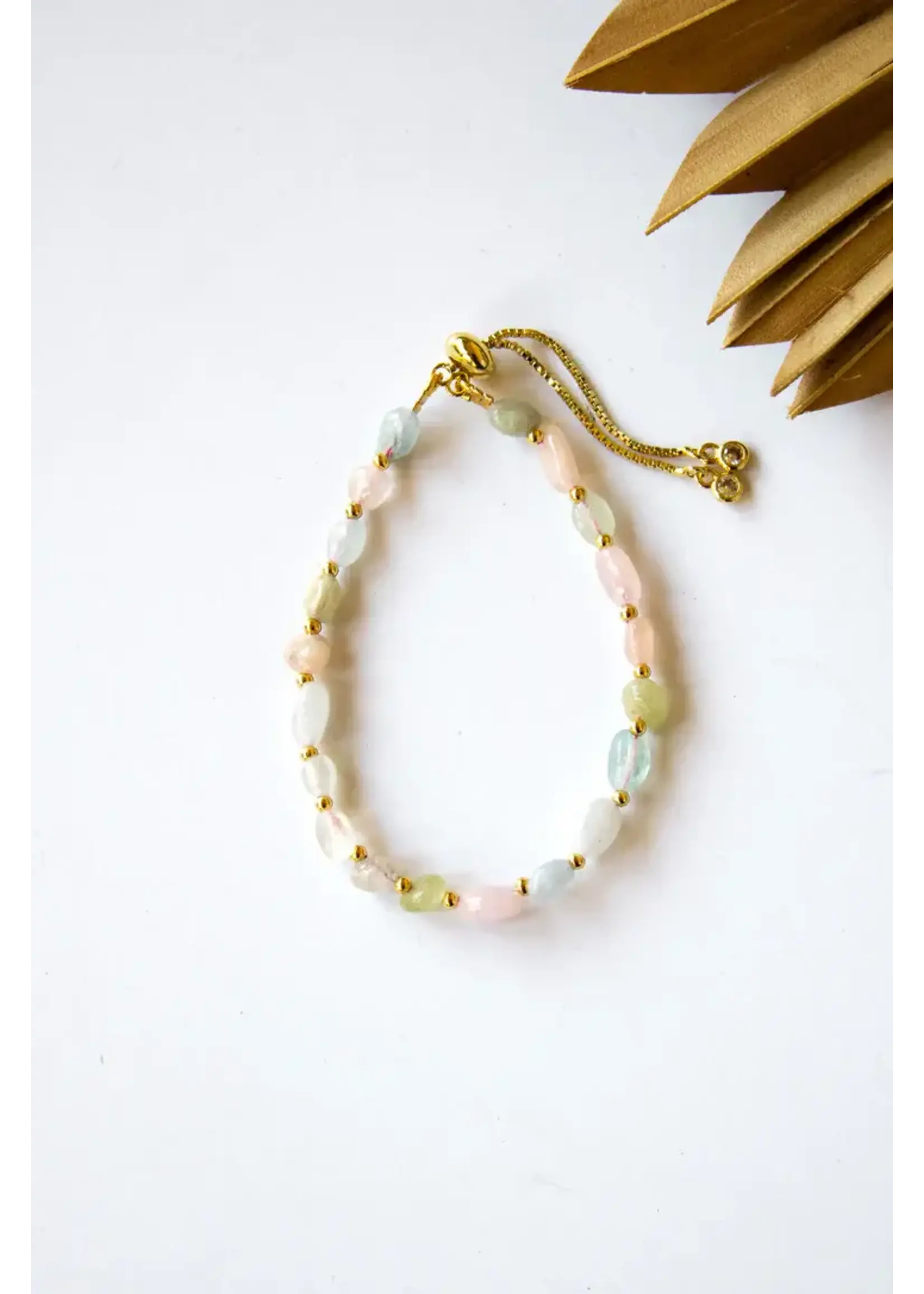 Bali Queen Bracelet Gold Pull - Pastel Mixed Stones