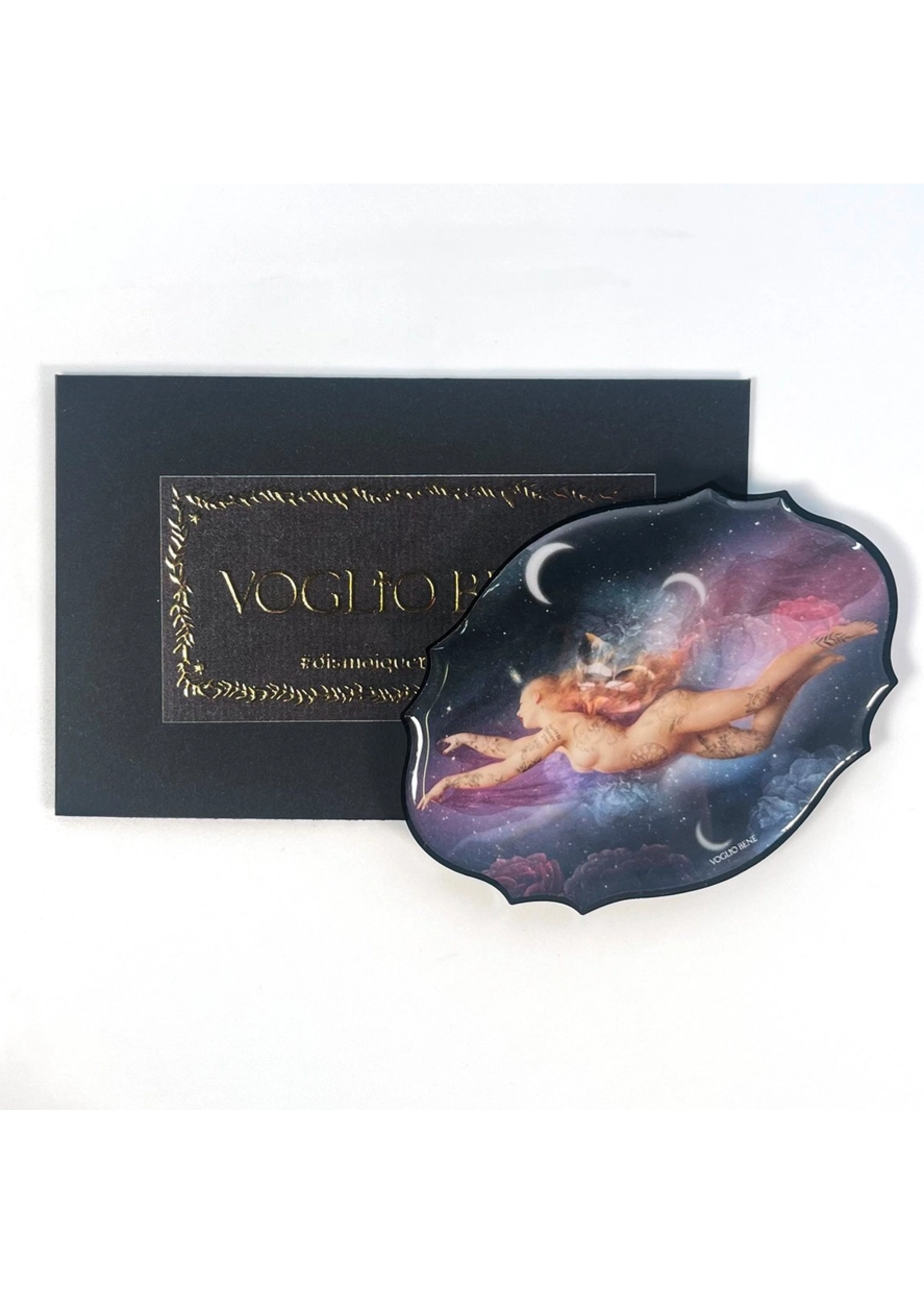 Voglio Bene Magnet at Night