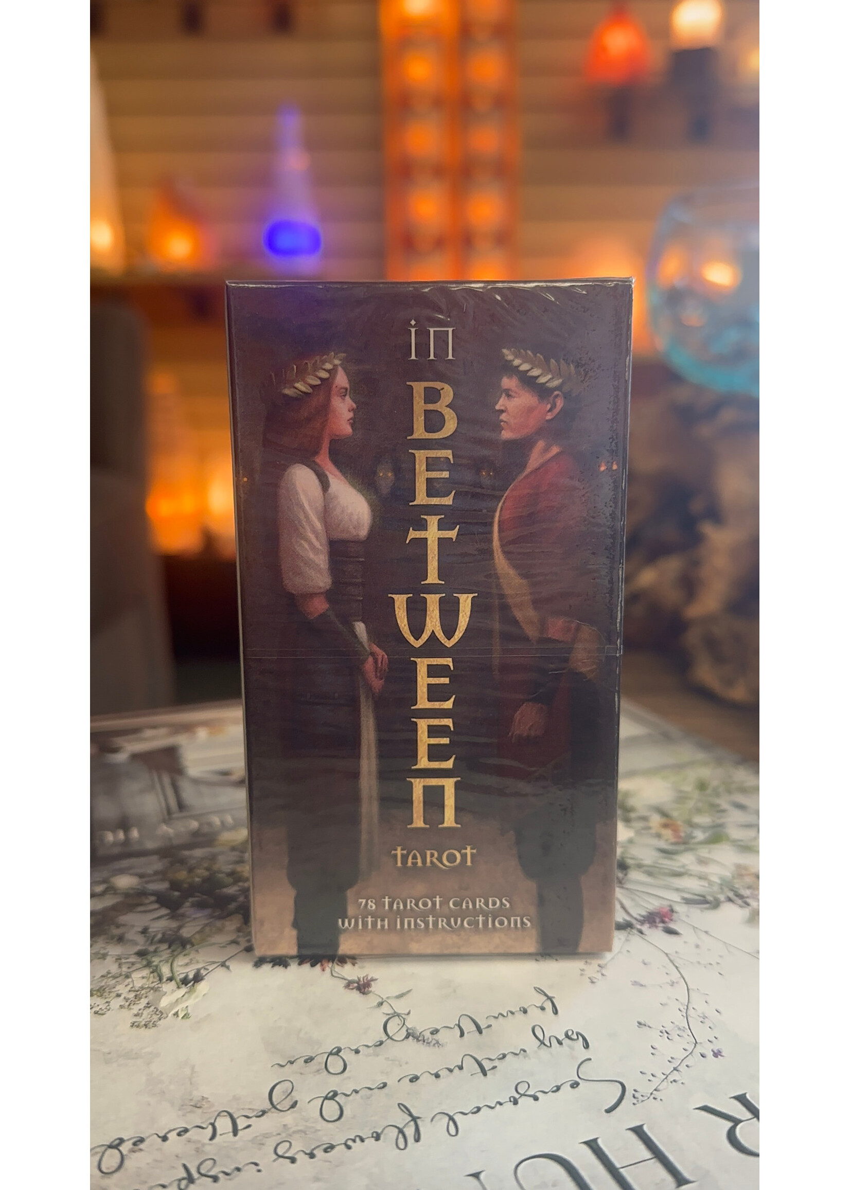 LLEWELLYN DECK in Between tarot