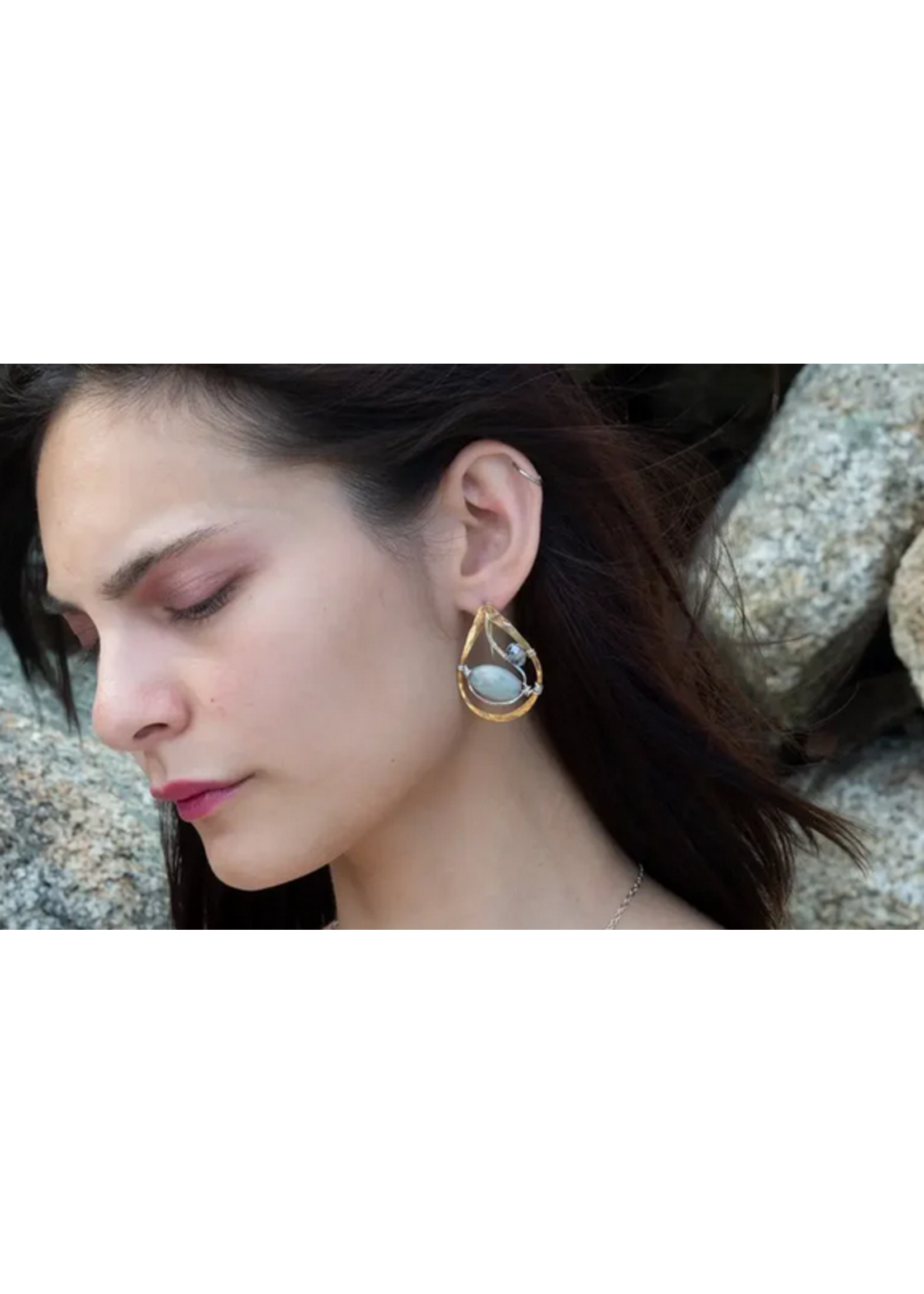 ABAM Earrings Atmospheric Aquamarine Post w/Crystal Bead