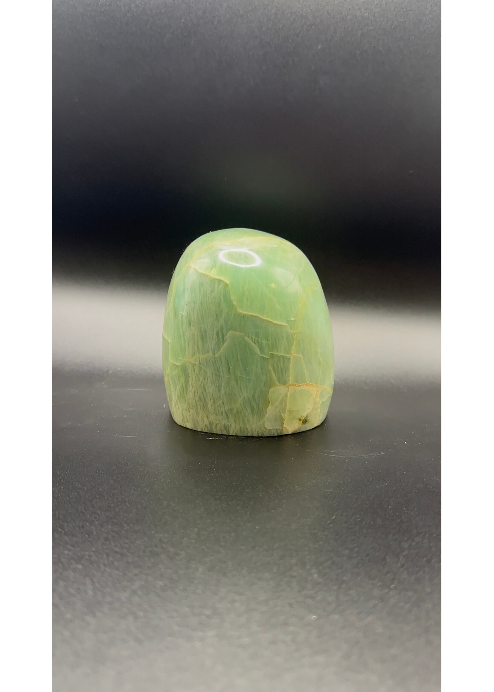 Garnierite Free-form