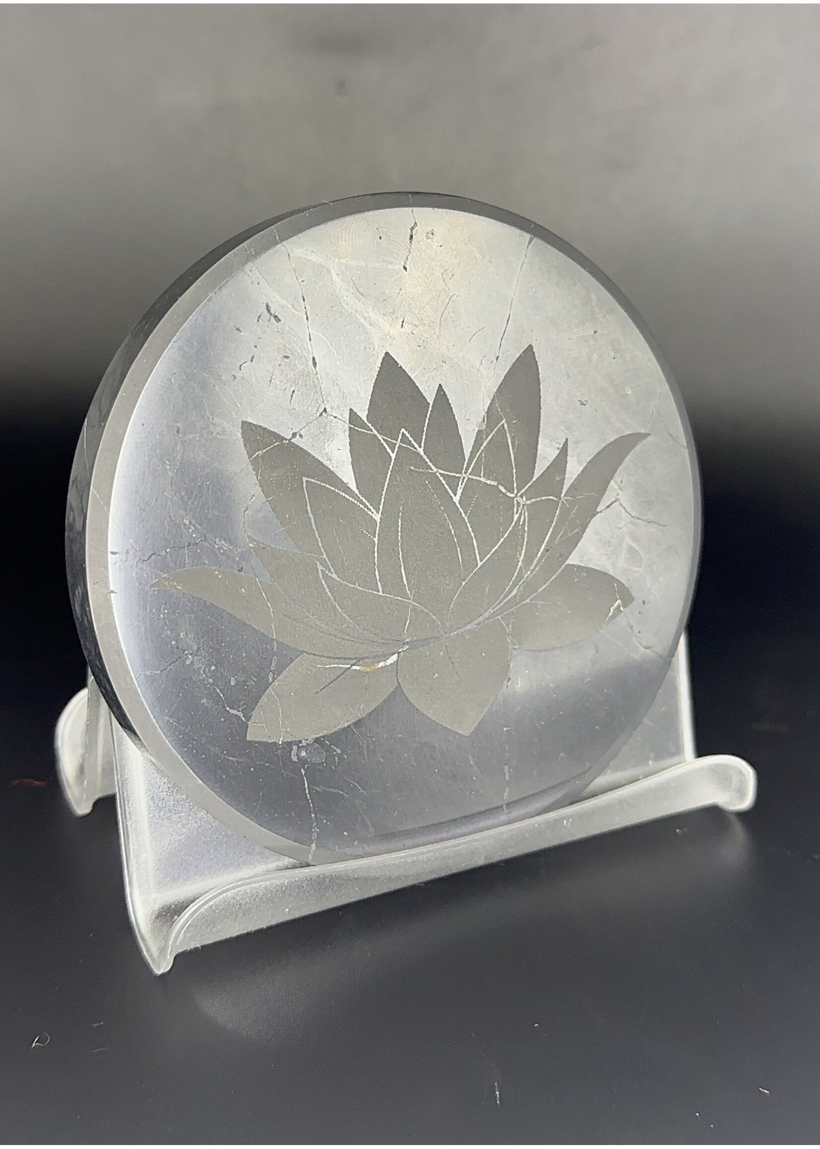 Shungite Engraved Plate - Lotus Flower