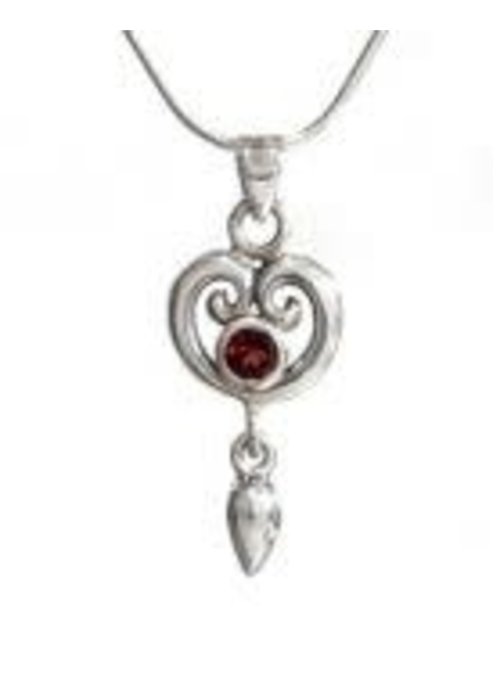 Necklace Garnet Heart