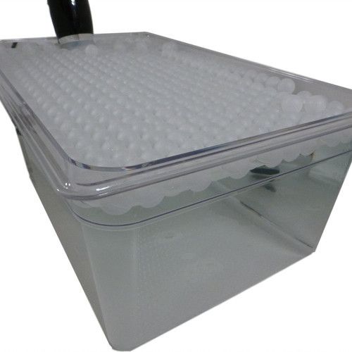 Hollow Floating Heat Retention Balls - Covers top of any open tank. Reduces  fumes, splashing hazard and heat loss by 75% and evaporation by 91%. Usable  to 110°C. Package of 250.