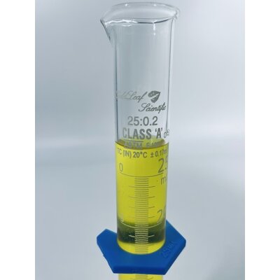 Goldleaf Scientific 25ml Graduated Cylinder