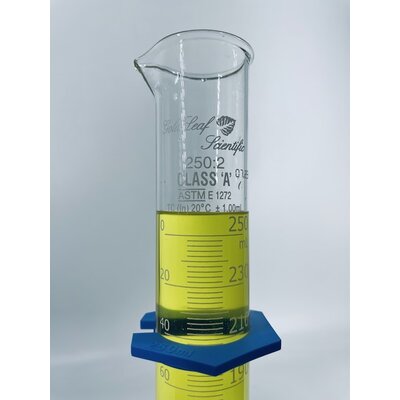 Goldleaf Scientific 250ml Graduated Cylinder