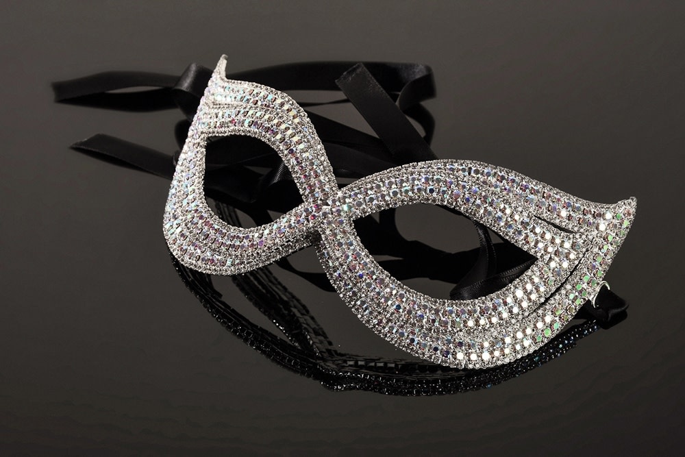 FH2 Masque de scène, FH2 RM0004 crystal