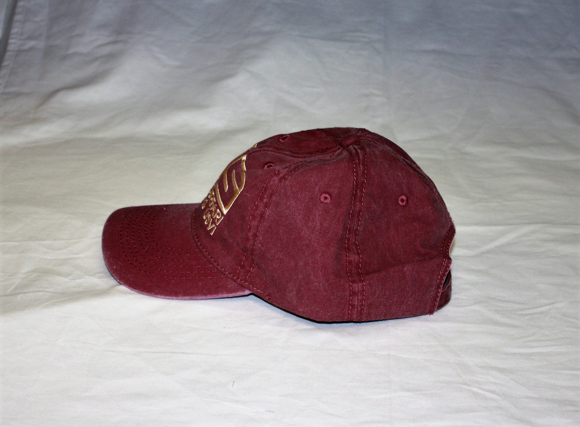 Baseball Cap Maroon Ocean Surfari
