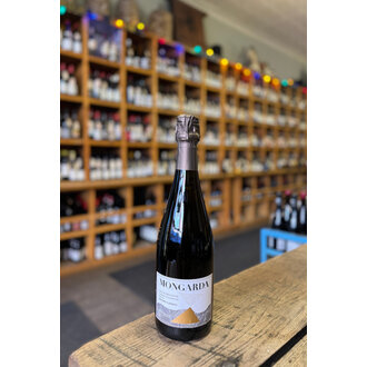 Mongarda, Prosecco di Valdobbiadene Superiore Extra Brut Metodo Classico 2021