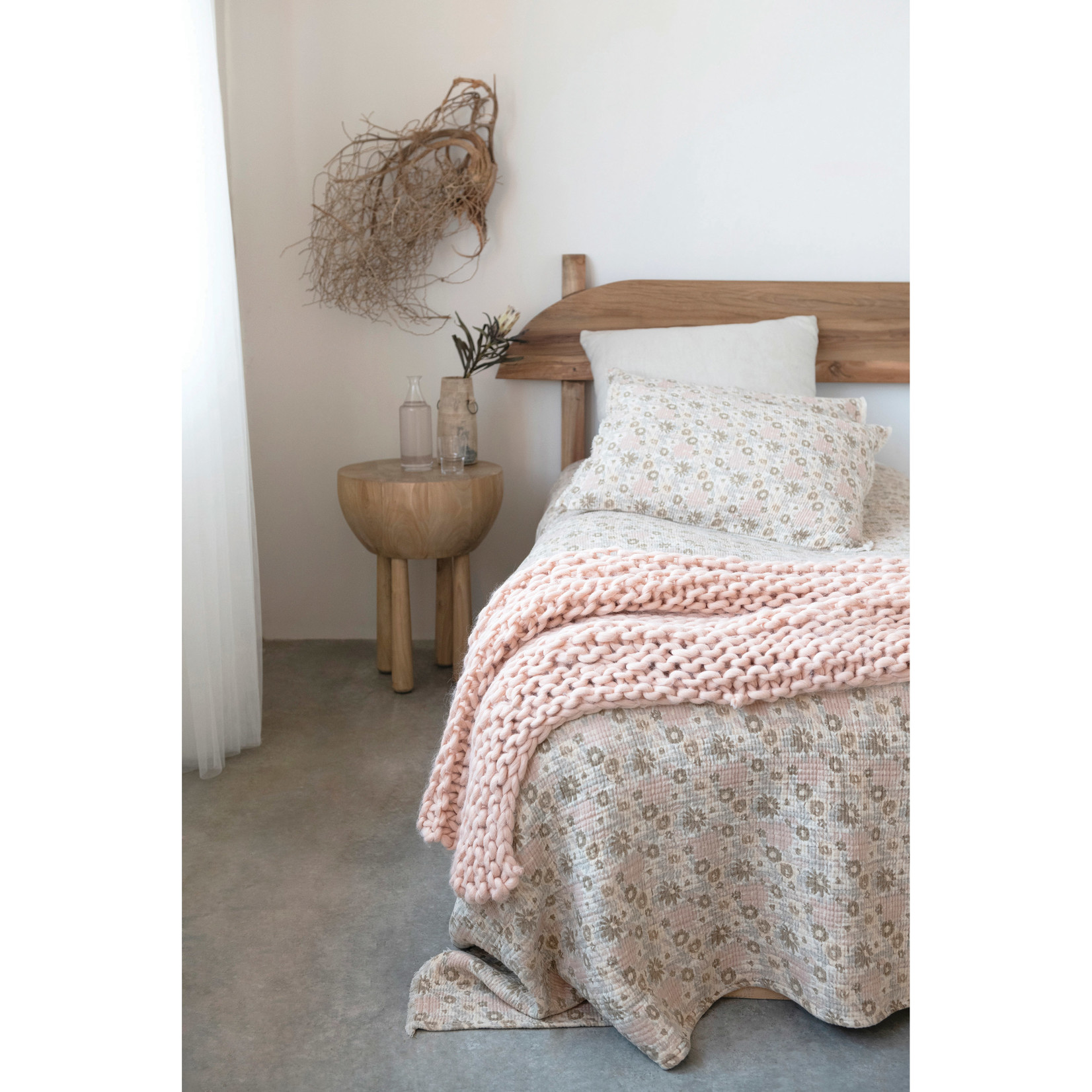 creative Co-op Crocheted Fabric Throw, Blush Color