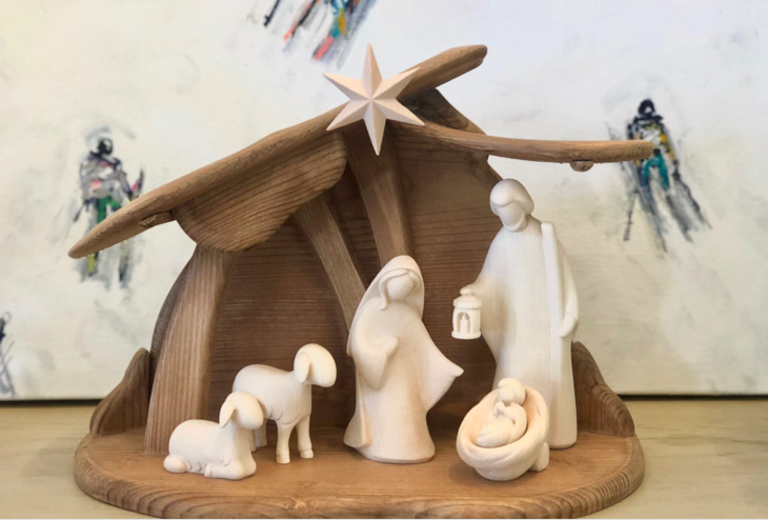 LE Nativity Set 7" (Large) 7 Pcs-Stable Holy Family