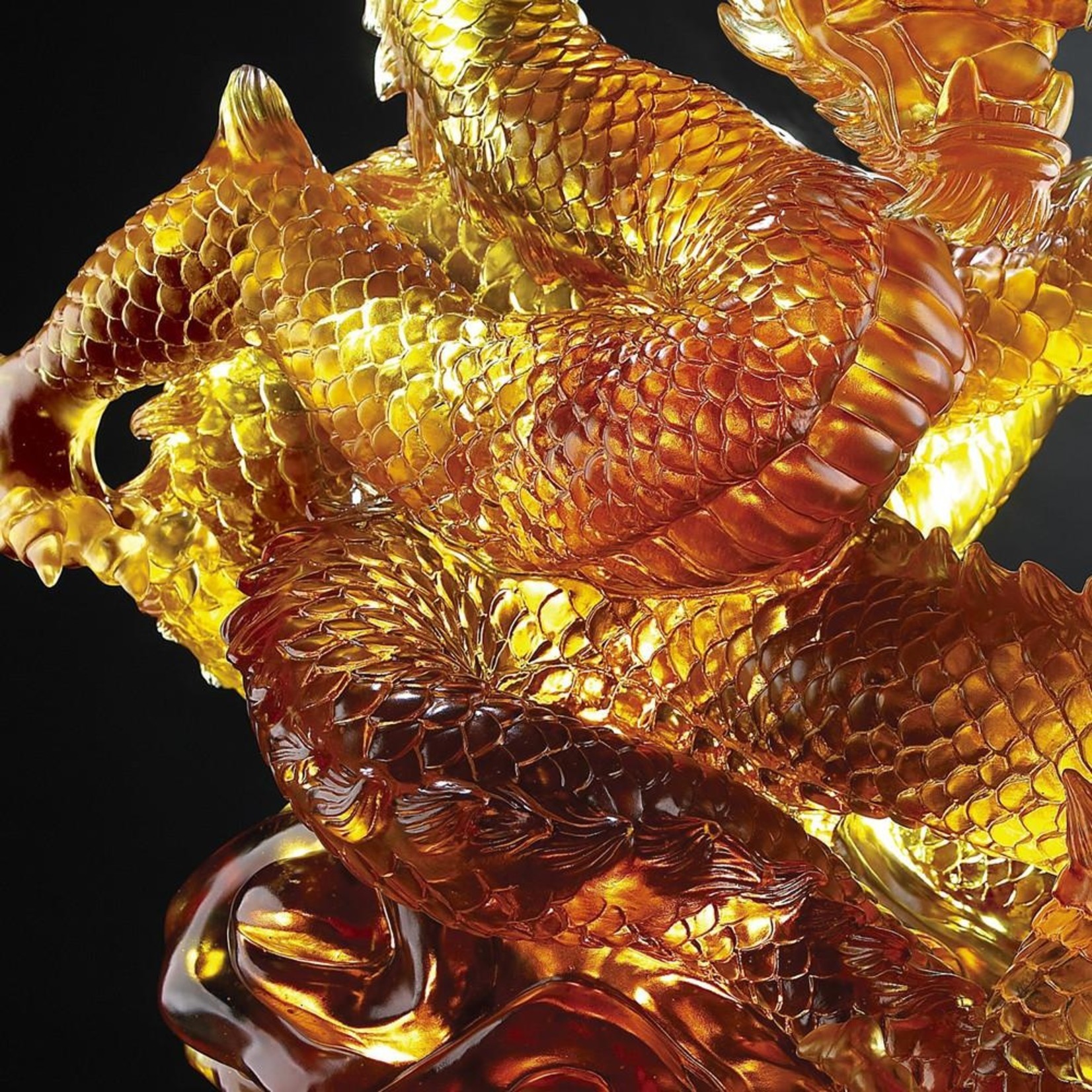 LIULI Crystal Art Crystal Dragon, Taichi, Intention - Lawrence