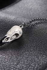 Raven Skull Necklace alloy silver and black