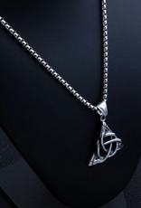 Triquetra Celtic Knot Pendant Necklace