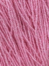 Size 11/0 Czech Glass SIZE 11/0 #131 Crystal Dusty Pink Lined