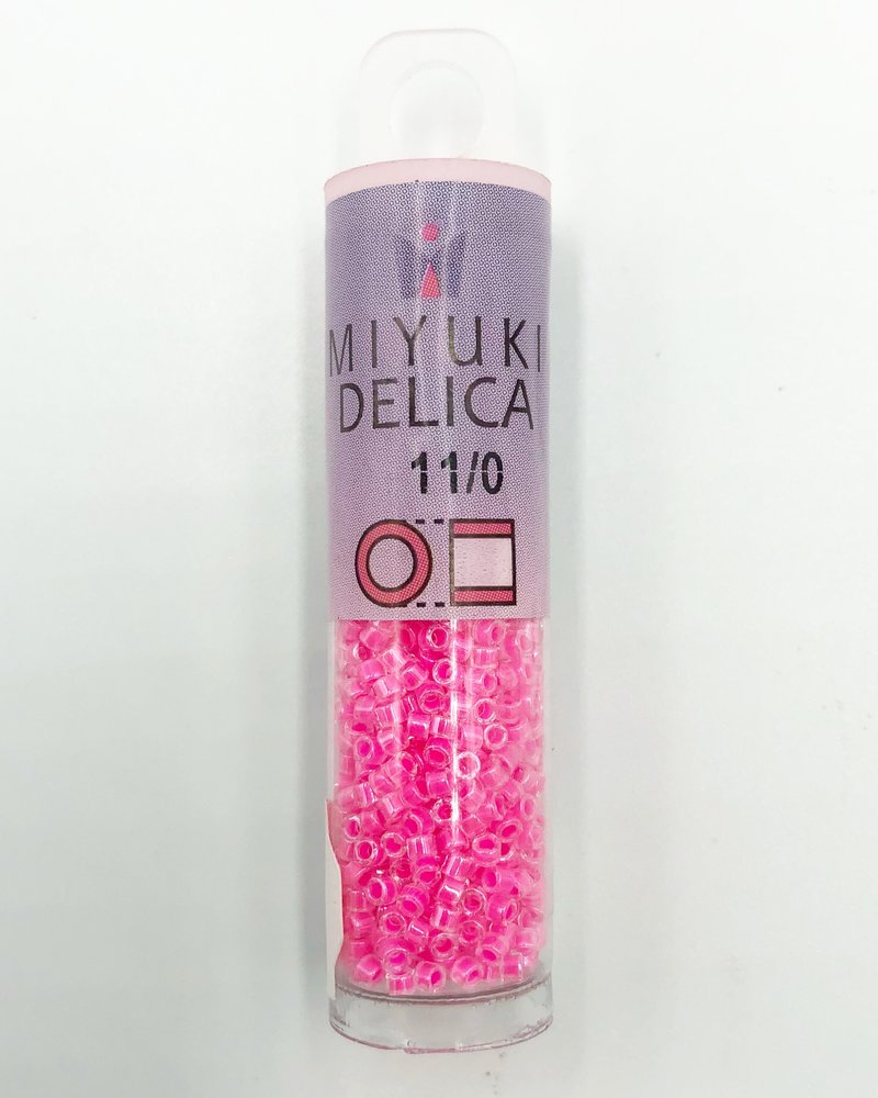 Size 11/0 Delica: Luminous Wild Strawberry (db2035)