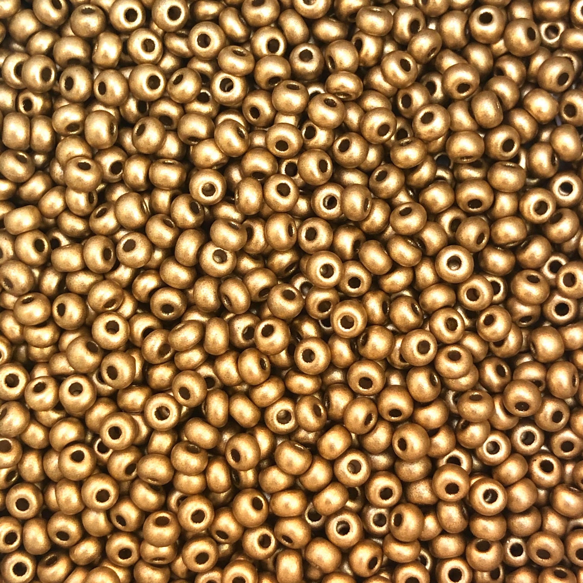 SIZE 8/0 #591 Lt. Gold Supra Metallic - Capital City Beads