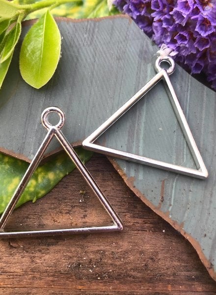 Triangle Frame With Loop: SILVER - 1 Pair