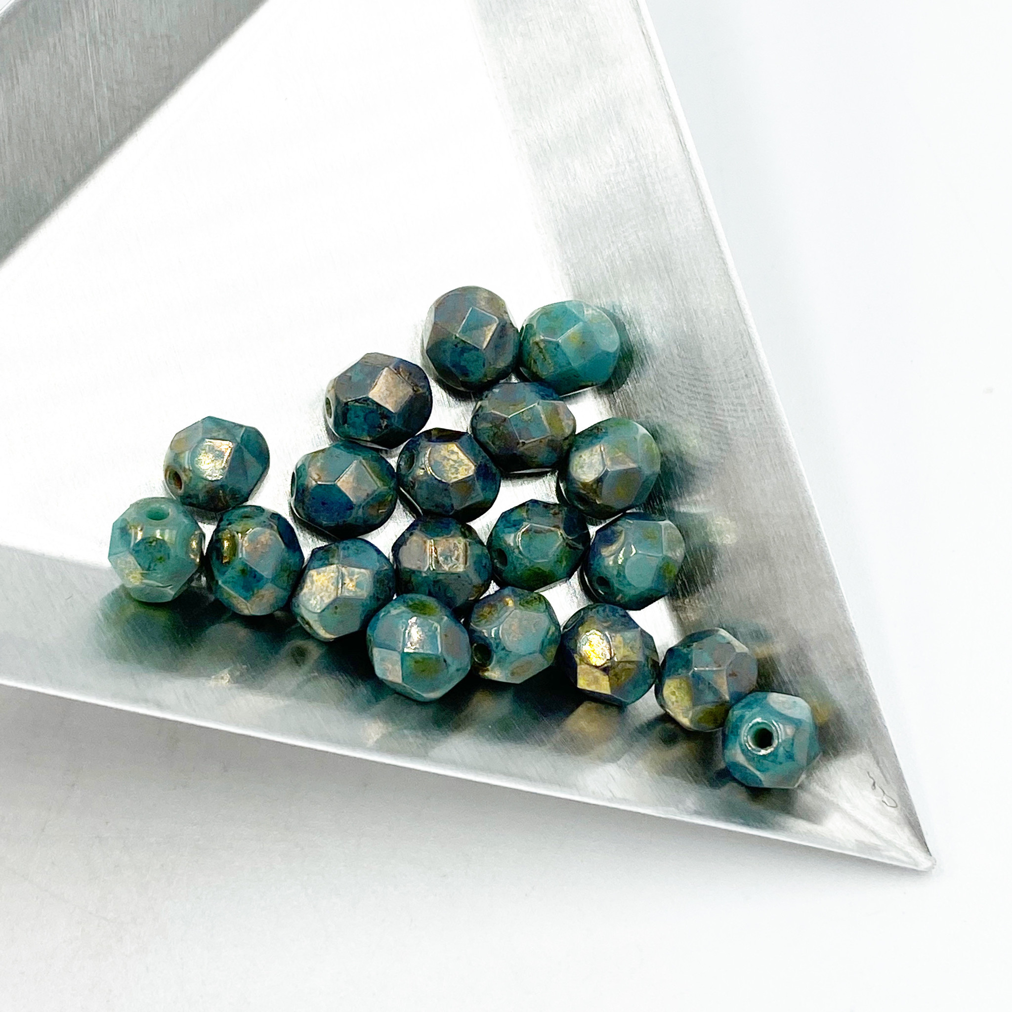Aluminum Triangle Bead Tray - Capital City Beads