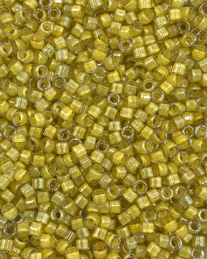 Size 11/0 Delica: Luminous Honeycomb (db2041)