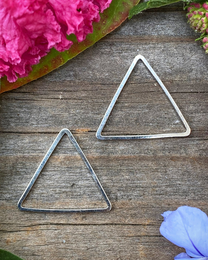 18x20mm Triangle Frame: Silver- 1 Pair