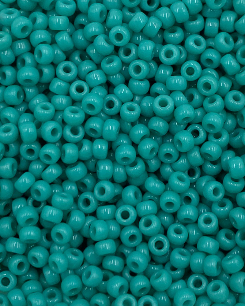 Size 8/0 Miyuki Round: Opaque Turquoise Green (mr 9412)