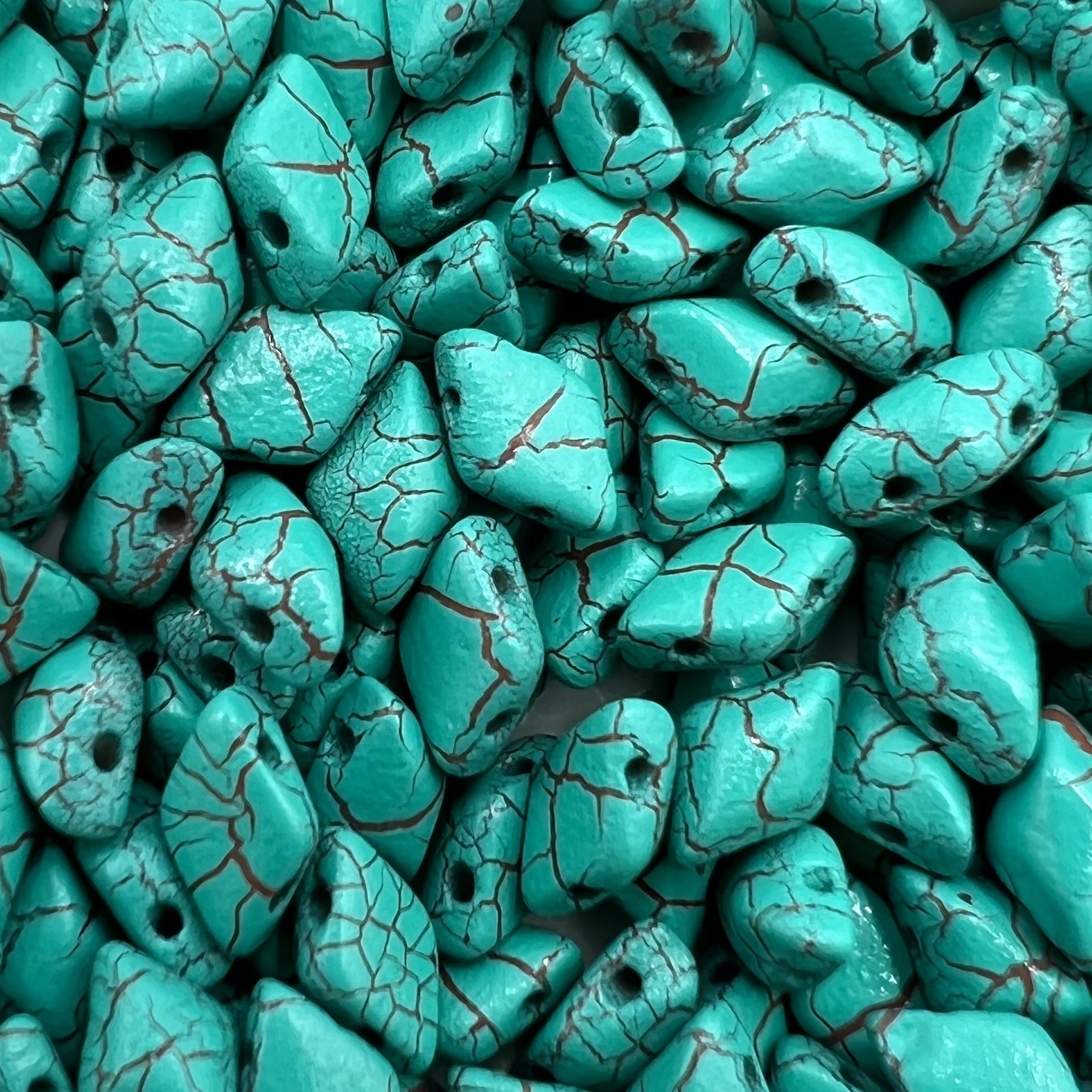 30 2 hole tile beads, jet green iris, 6mm