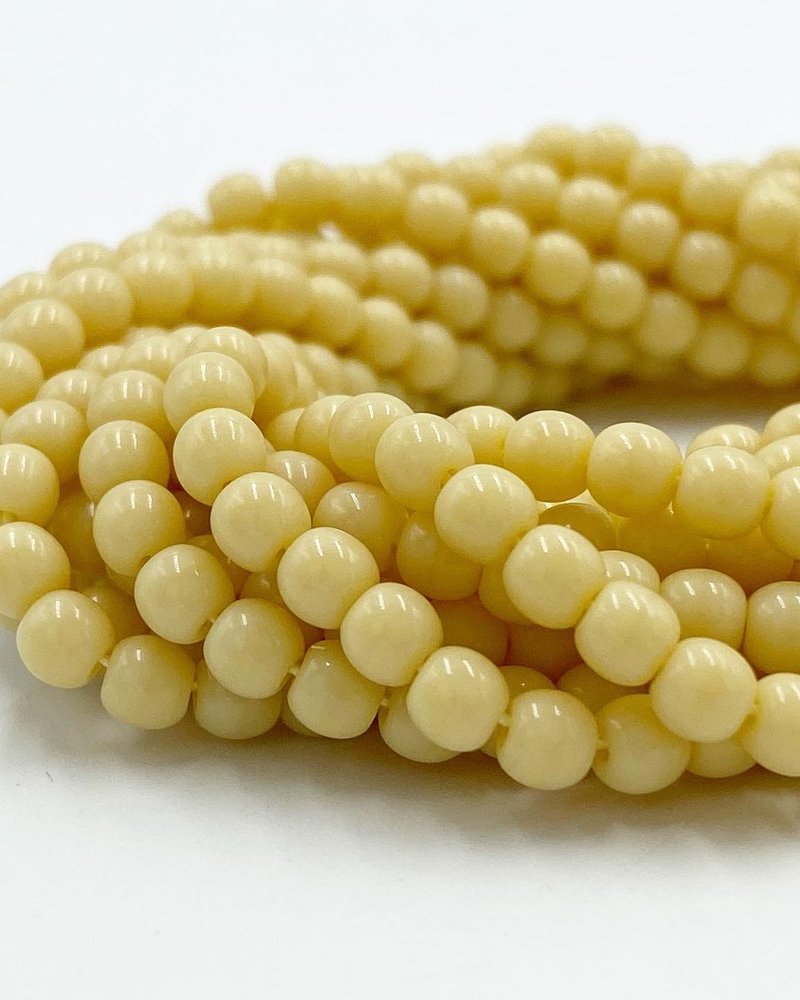 4mm Round Druk: Ivory