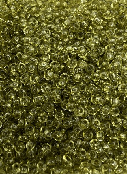 Size 8/0 Czech Glass SIZE 8/0 #1321 Green Olivine (tint)
