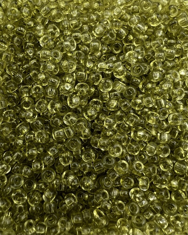 Size 8/0 Czech Glass SIZE 8/0 #1321 Green Olivine (tint)