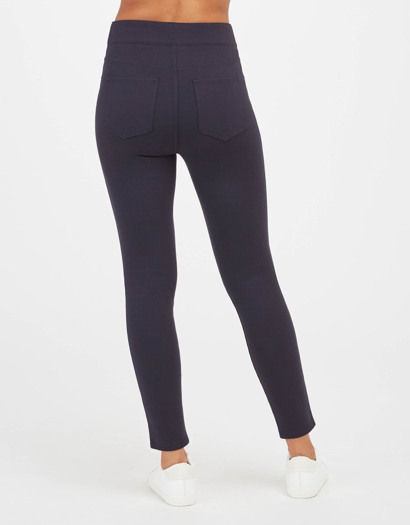 The Perfect Ankle 4 Pocket Pant Black - Savvy Chic Boutique