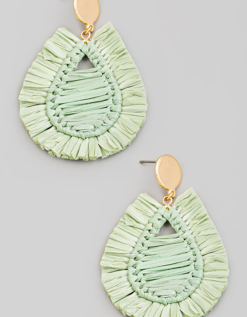 Raffia Fan Teardrop