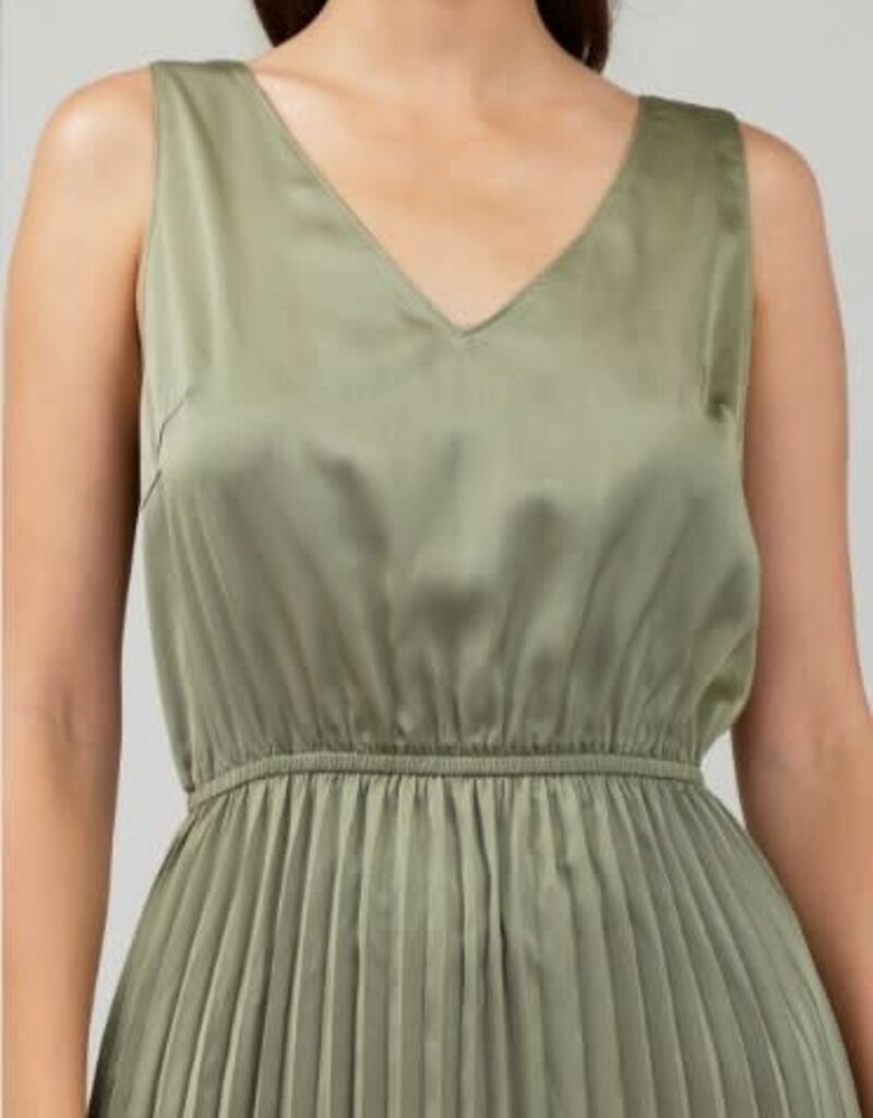 Sweater and Pleated Dress Set