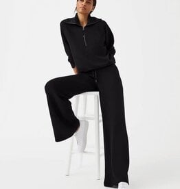 Airessentials Wide Leg Pant