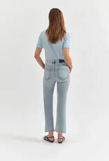 Shy Girl HR Crop Flare